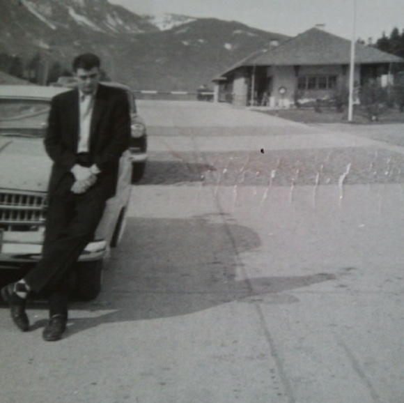 Meet your Posher, Collin - Picture 1 of 1